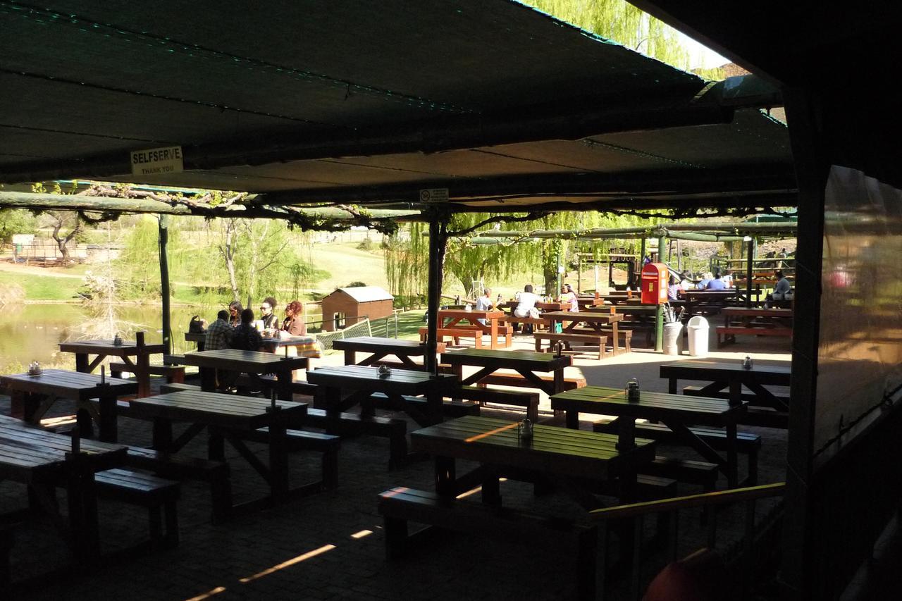 Wilgewandel Holiday Farm & Day Restaurant Oudtshoorn Kültér fotó